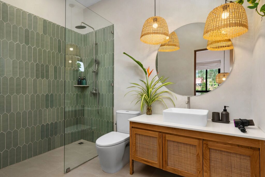 Gallery 7 2228611931
